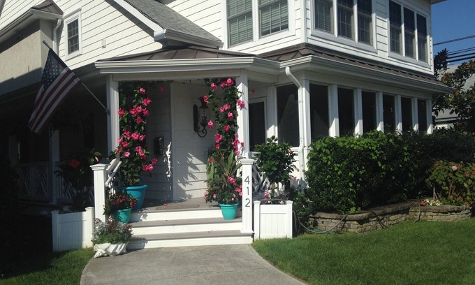 Gold Coast Cottage | LITTORAL ELEGANCE- PREMIER LIEU - 5 MAISONS DE LA PLAGE-QUARTIER RÉSIDENTIEL