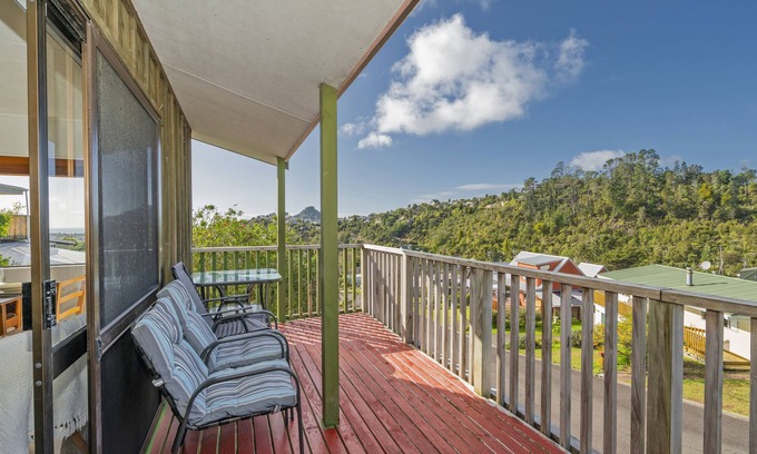 Tairua Maison | Coastal Hill Retreat - Tairua Holiday Home
