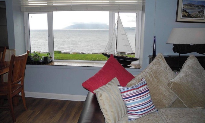 Waterville Appartement | Coastal Kerry Hideaway - Sleeps 6 & Free Parking