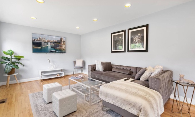 Arnold Maison | Coastal Modern Retreat | Group Getaway on 2 Acres