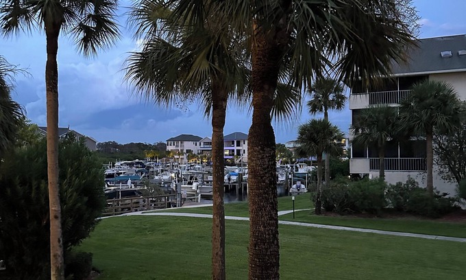 New Port Richey Copropriété | Coastal Vibes in New Port Richey, FLA. Waterfront , sunsets free.