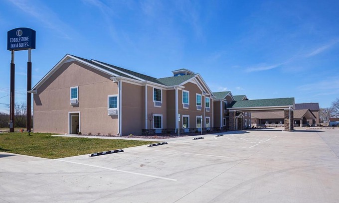 Altamont Hôtel | Cobblestone Inn & Suites - Altamont
