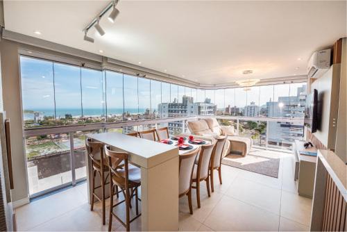 Centro Appartement | Cobertura com vista panorâmica da Praia da Vila