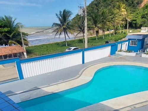 Piuma Appartement | Cobertura de Frente Para o Mar e Piscina Village das Ondas