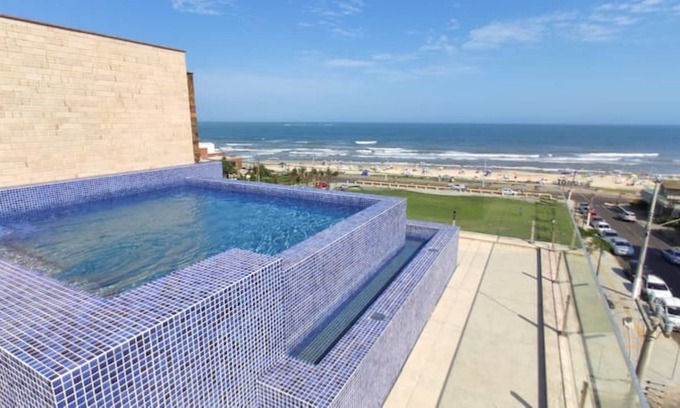 Torres Appartement | Cobertura dos Sonhos a Beira Mar com Piscina