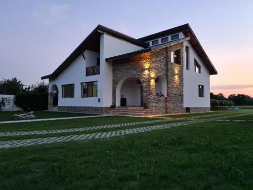Baia de Fier Maison | Cocoșul de Munte