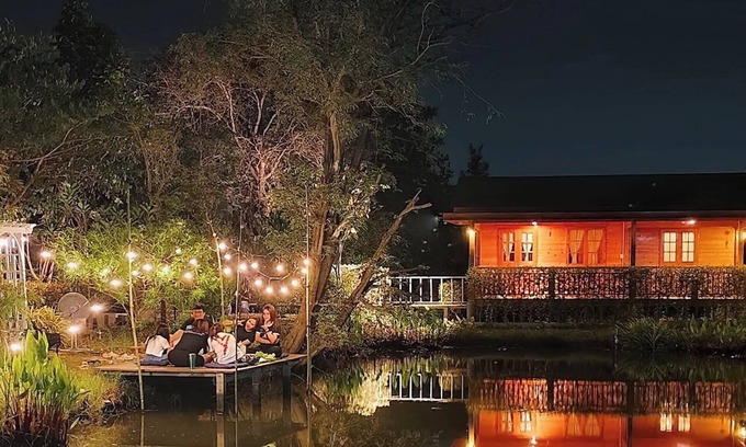 Samut Sakhon Station Balnéaire | Coco and Canal HomeStory
