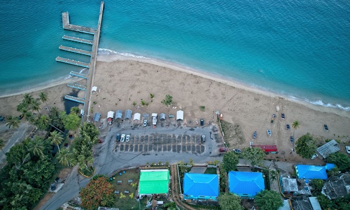 Aguadilla Maison | Cocoloba Deluxe 1- Beach front casita steps from the beach and Popular Beach Bar
