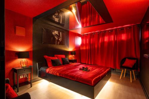 Montbeliard Appartement | Cocon Sensuel - 50 Nuances - Les Cocons de Nath