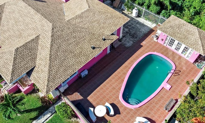 Nassau Appartement | Cocoplum Rest N Hideaway #2