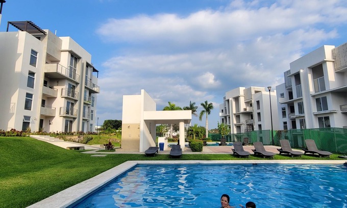 Lomas de Cocoyoc Appartement | Cocoyoc, Oaxtepec, Tepoztlan. 3 bed. 2 baths, 2 pools (5 min from Six Flags)