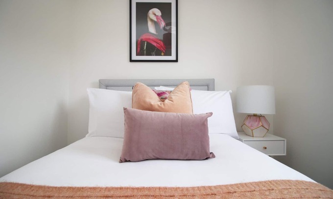 Cribbs Causeway Maison | Cohost Partners | Spacious 4BR Home | Free Parking