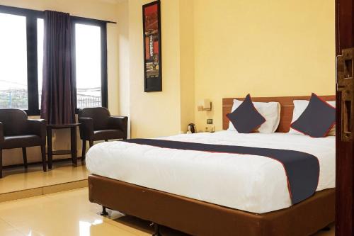 East Jakarta Hôtel | Collection O 91409 Hotel Fiducia Otista 153 - 157