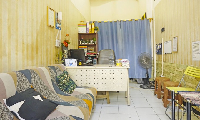 Bekasi Barat Hôtel | Collection O 91470 De Royal Sentra Timur Near Apotek Jochita Sentra Timur Residence