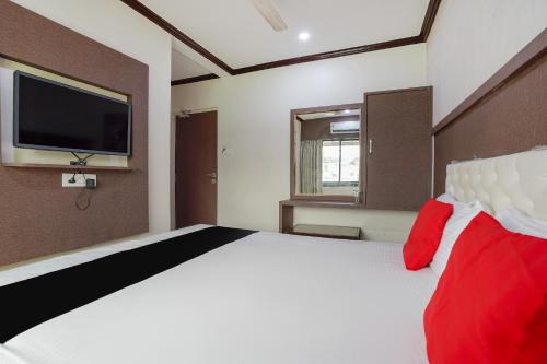 Mira Road East Hôtel | Collection O Sapna
