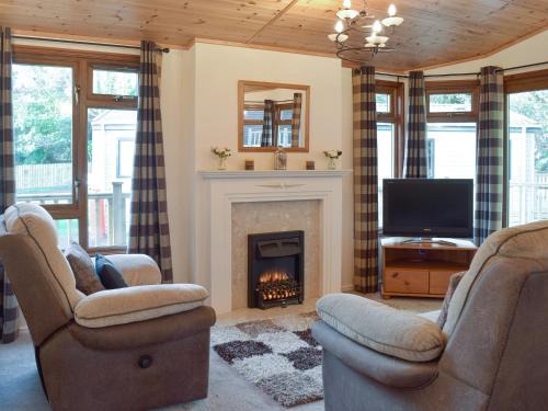 Corton Maison | Colman Brook Lodge