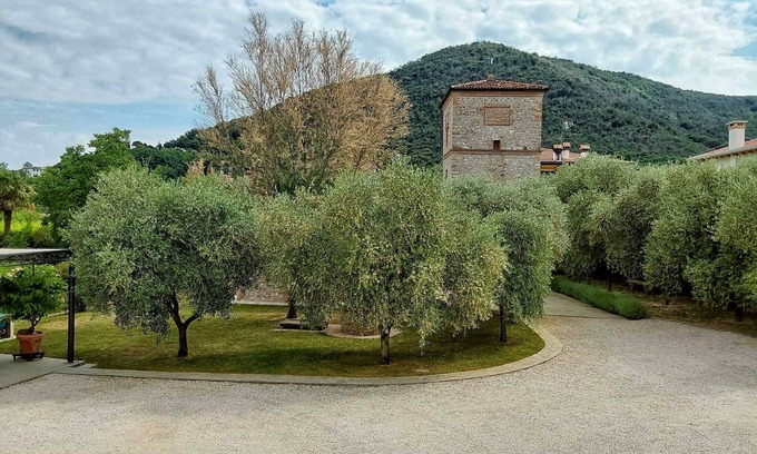 Valsanzibio Appartement | COLOMBARA DEL 900Relax with the whole family to this cozy accommodation