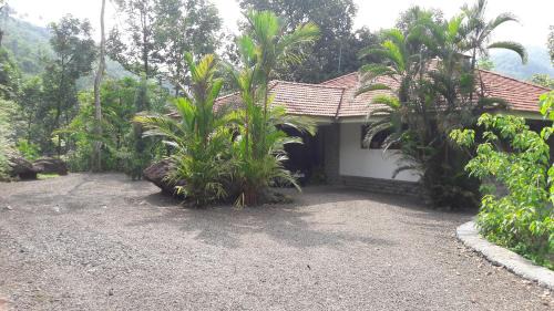 Elappara Cabine | Colonel's Retreat, Mavady, Vagamon