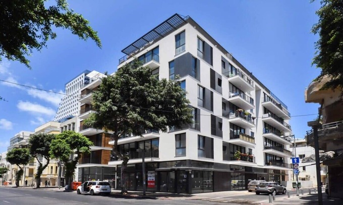 Tel Aviv Appartement | Colorful 2BR next to Gazoz Beach by HolyGuest