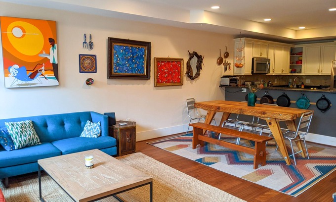 Bloomingdale Maison | Colorful, Artsy and Spacious 3BR/3BA 2 Level Condo