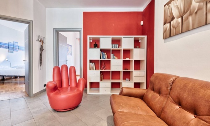 Vanchiglietta Appartement | Coloré Vanchiglietta Appt x5! Garage privé