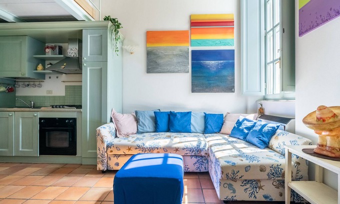 Calambrone Appartement | Colors House On The Beach by Pleiades Home