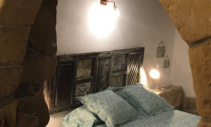 Buendia Maison | Colors of Buendía, est une maison unique au charme inspiré par la couleur.