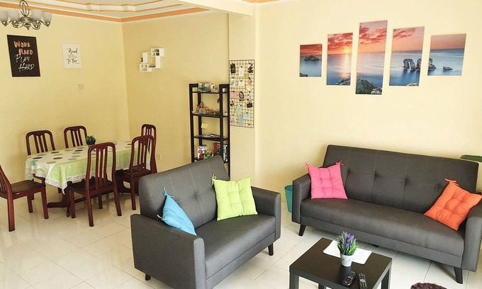 Kuala Selangor Appartement | Colourful homestay - (near jeti sky mirror)