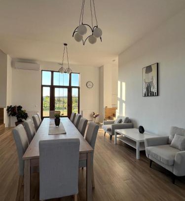 Curatele Maison | Colt de Apuseni Guesthouse