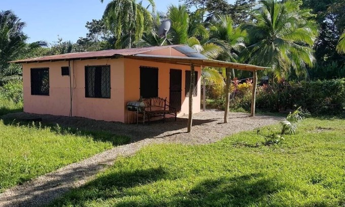 Playa Matapalo Maison | Venez profiter d'un coin de paradis à seulement 200 mètres de l'océan Pacifique!