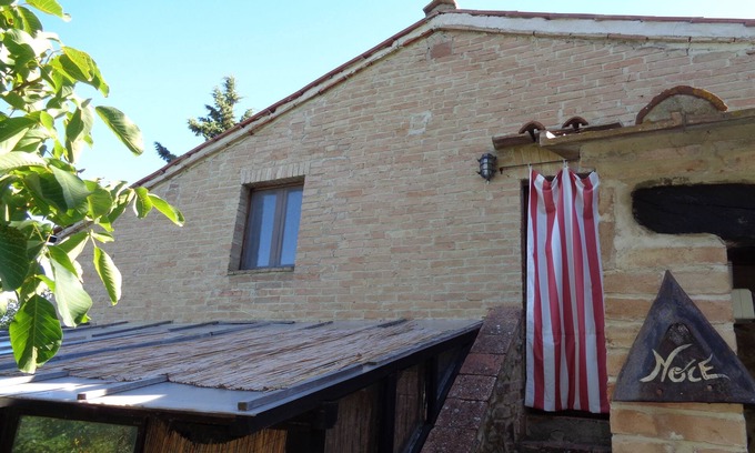 Radicondoli Maison | Appréciez la vie toscane authentique dans un cadre extraordinaire
