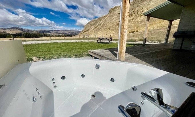Tarras Cottage | Come and stay at the Enchanted Gold Miners Cottage. A tranquil relaxing break