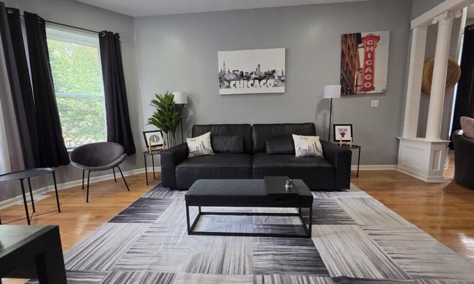 South Shore Appartement | Come experience The Lake Shore!