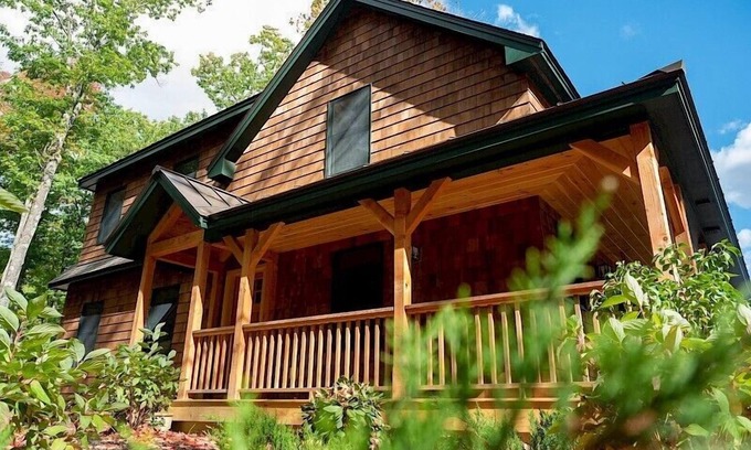 Weare Station Balnéaire | Come stay at our four season resort!