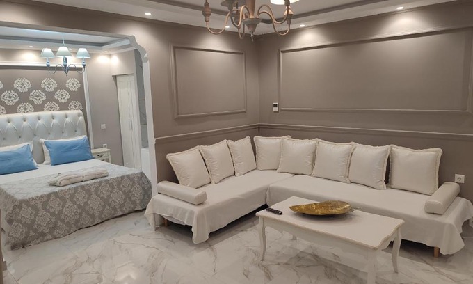 Trikala Appartement | Come to K A M House 2 - Σουίτα Ημιυπογείου