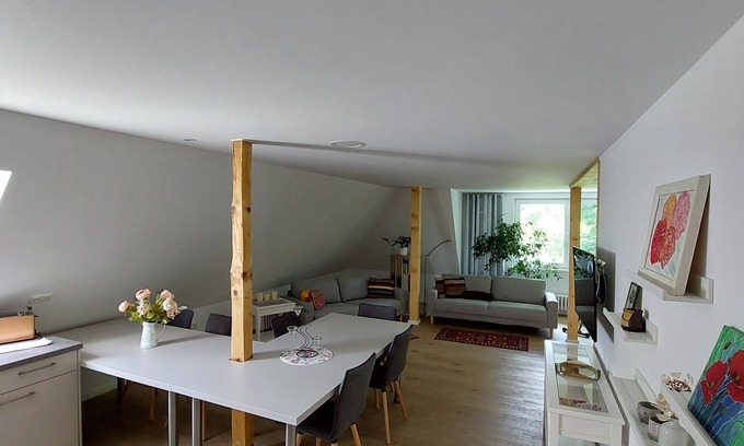 Althof Appartement | comf. FEWO in idyllic location 15 minutes from the beach with great transport links