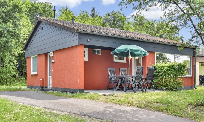 Saarburg Maison | Comfort 4-person bungalow in the holiday park Landal Warsberg