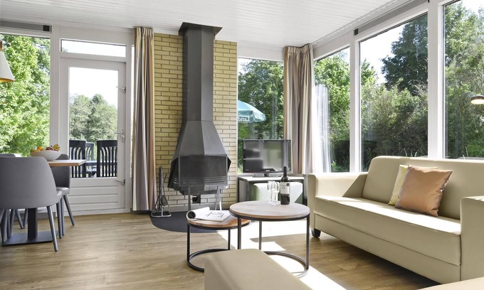 Kell am See Maison | Comfort 6-person bungalow in the holiday park Landal Hochwald