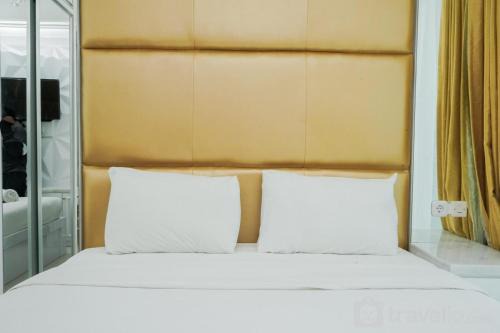 Cikokol Appartement | Comfort and Modern Studio at Tree Park Cikokol Apartment By Travelio