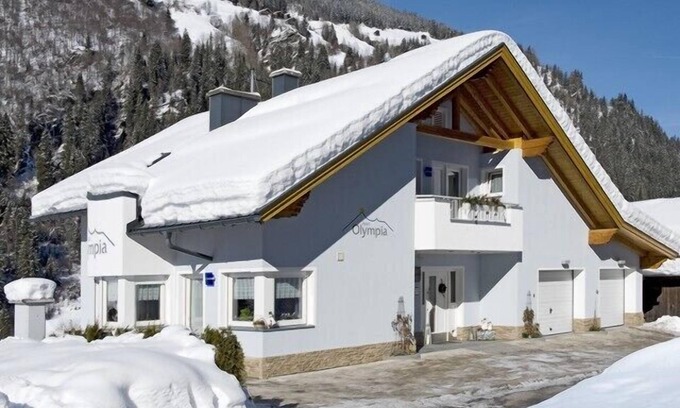 See Appartement | Appartement confortable au milieu du centre de ski du Tyrol n ° 1 Paznaun-Ischgl