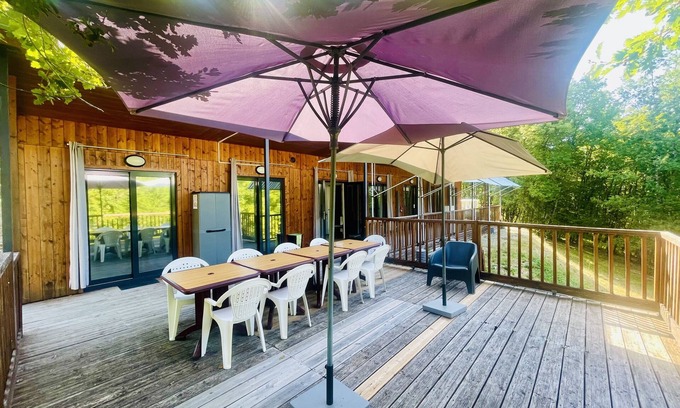 La Chapelle-Aubareil Chalet De Ski | Comfort Chalet for 4 people, 2 beds, 2 baths