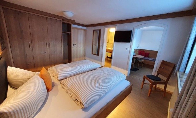 Obermaiselstein Lit Et Petit-Déjeuner | Comfort double room - Pension Forelle