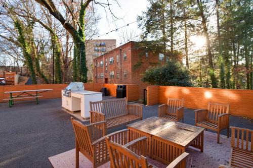 Radnor - Fort Myer Heights Appartement | Comfort & Elegance Apartment at Arlington
