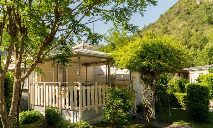 Ornolac-Ussat-les-Bains Maison | Mobil Home tout confort - CLIMATISATION + terrasse