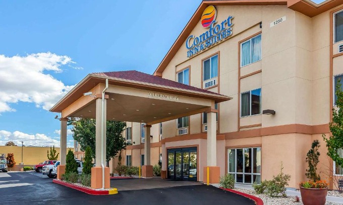 Reno Hôtel | Comfort Inn & Suites Airport Convention Center