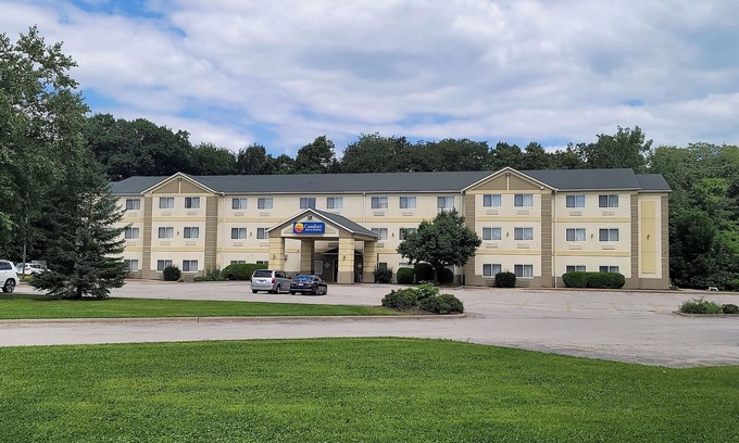 Carbon Cliff Hôtel | Comfort Inn & Suites East Moline near I-80