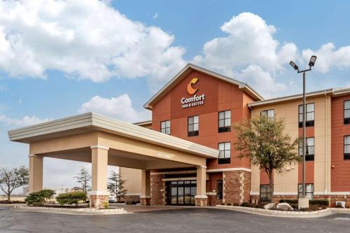 Shawnee Hôtel | Comfort Inn & Suites Shawnee North near I-40