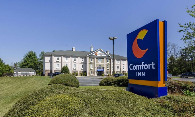 Martinsville Hôtel | Comfort Inn