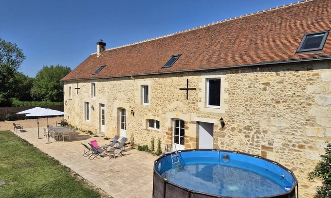 Bazoches-sur-Hoene Maison | Comfort & nature: calm and friendly