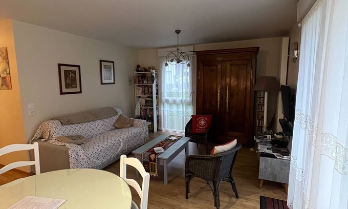 Bellevue Appartement | Confort & calme avec jardin à Saint-herblain